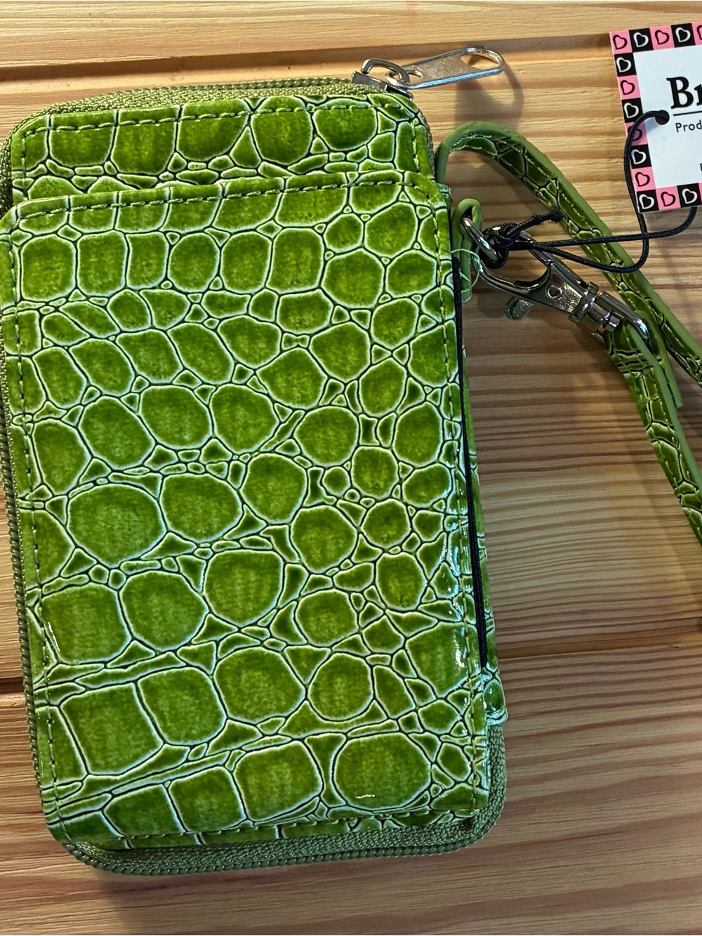 Green Croc-Textured Phone Wristlet Wallet - Braggables